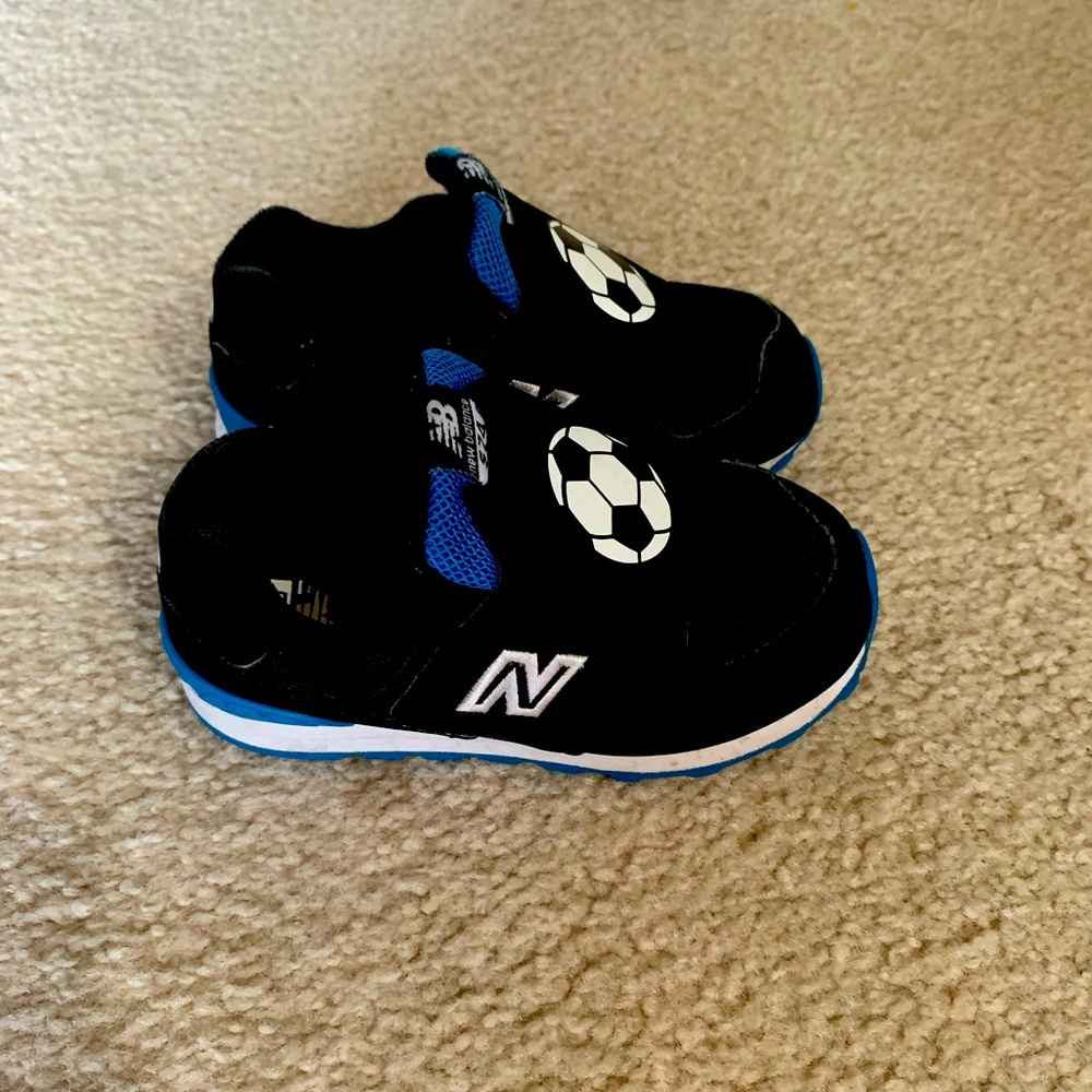 New Balance Toddler Boy Shoes size 7.5M